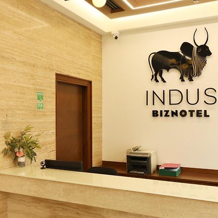Indus Biznotel Nova Deli Exterior foto